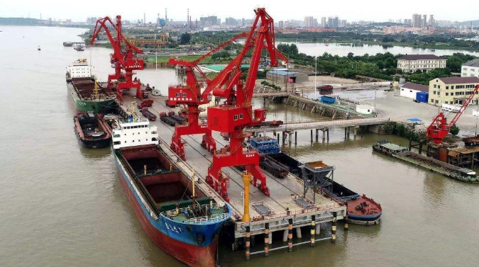 泰兴概述露天料场港口封闭问题的实行方法